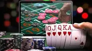 DANA and OVO e-wallet logos on qqmacan slot payment screen